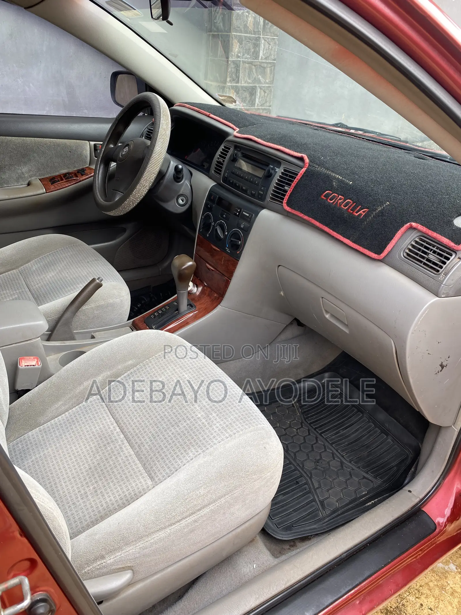 Toyota Corolla LE 2005 Red