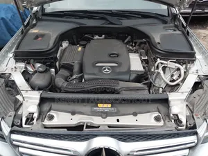 Mercedes-Benz GLC-Class 2016 Silver