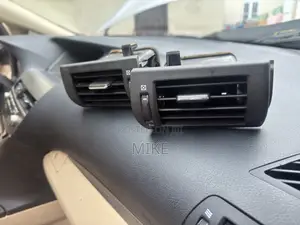 Lexus Rx 2013 AC Vent.