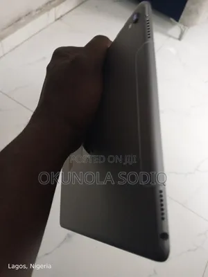 Apple iPad Pro 9.7 (2016) 128 GB Silver