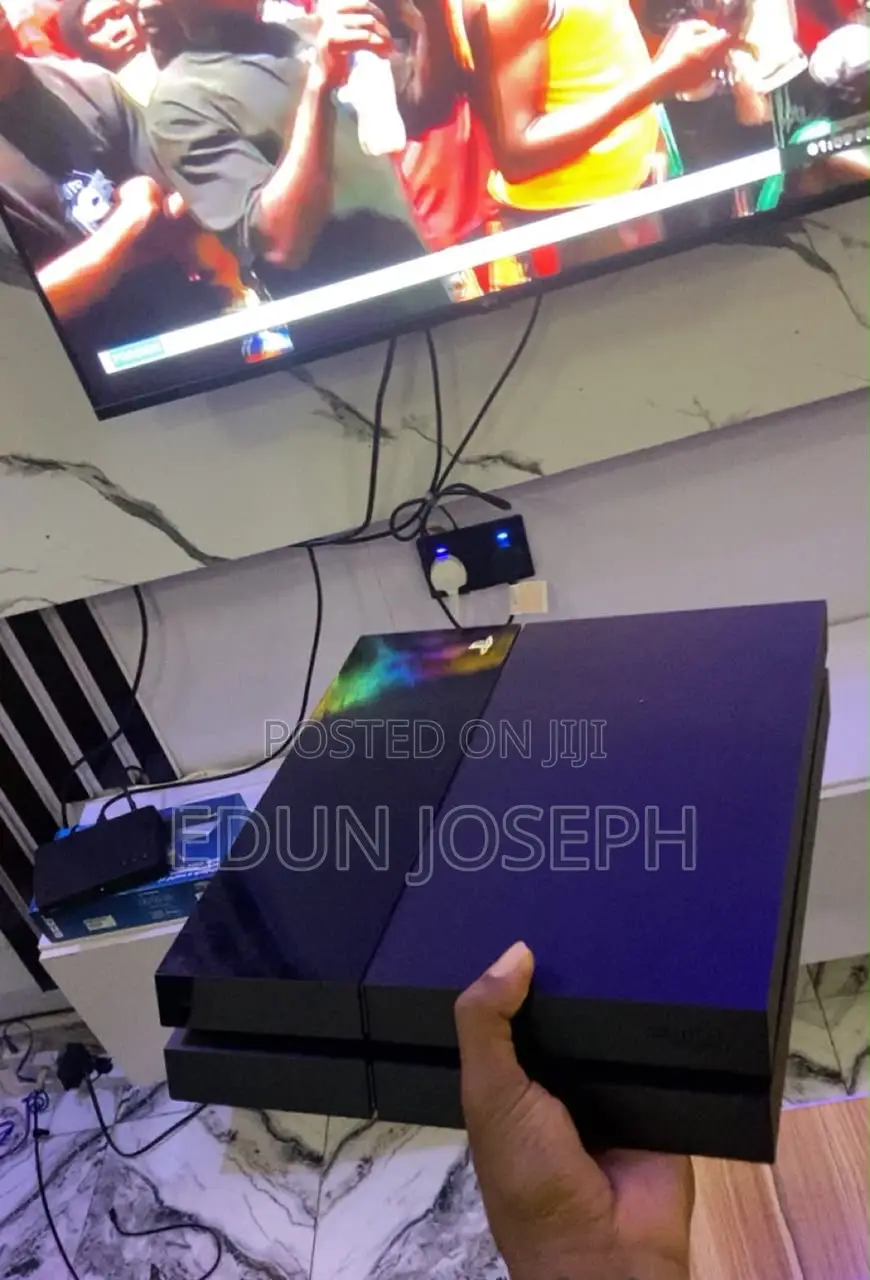 PlayStation 4