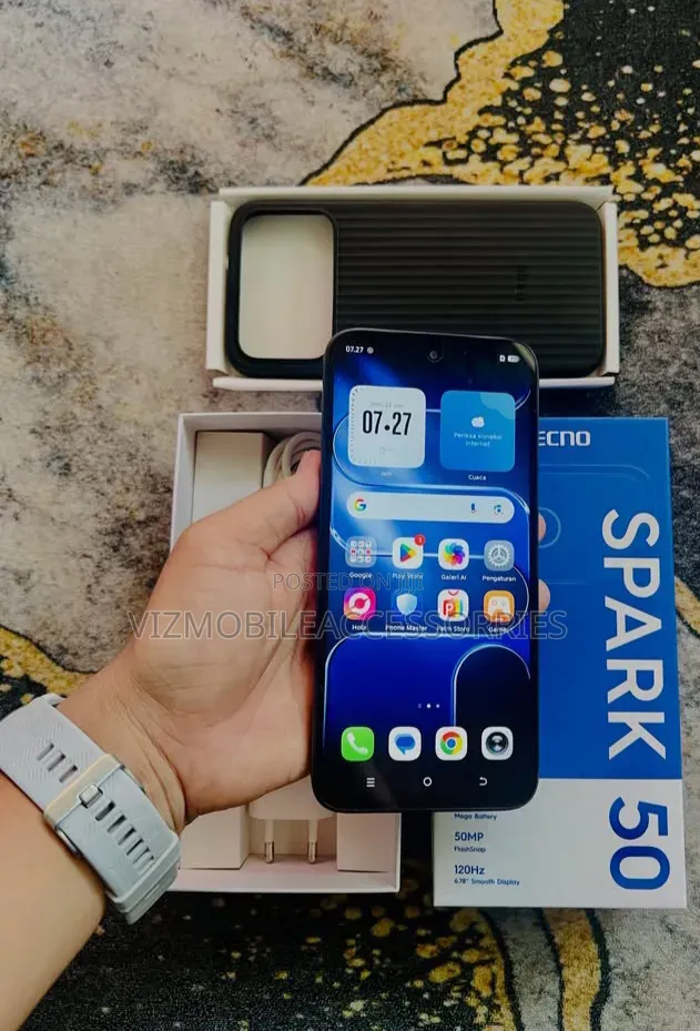 New Tecno Spark 50 128 GB Blue