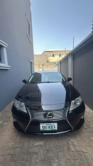 Lexus ES 2014 Black