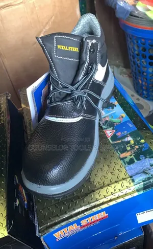 Vital Steel Safety Boots for Works