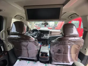 Toyota Sienna 2017 Black