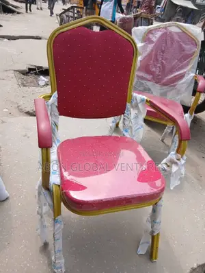 Modern Banquet Chair