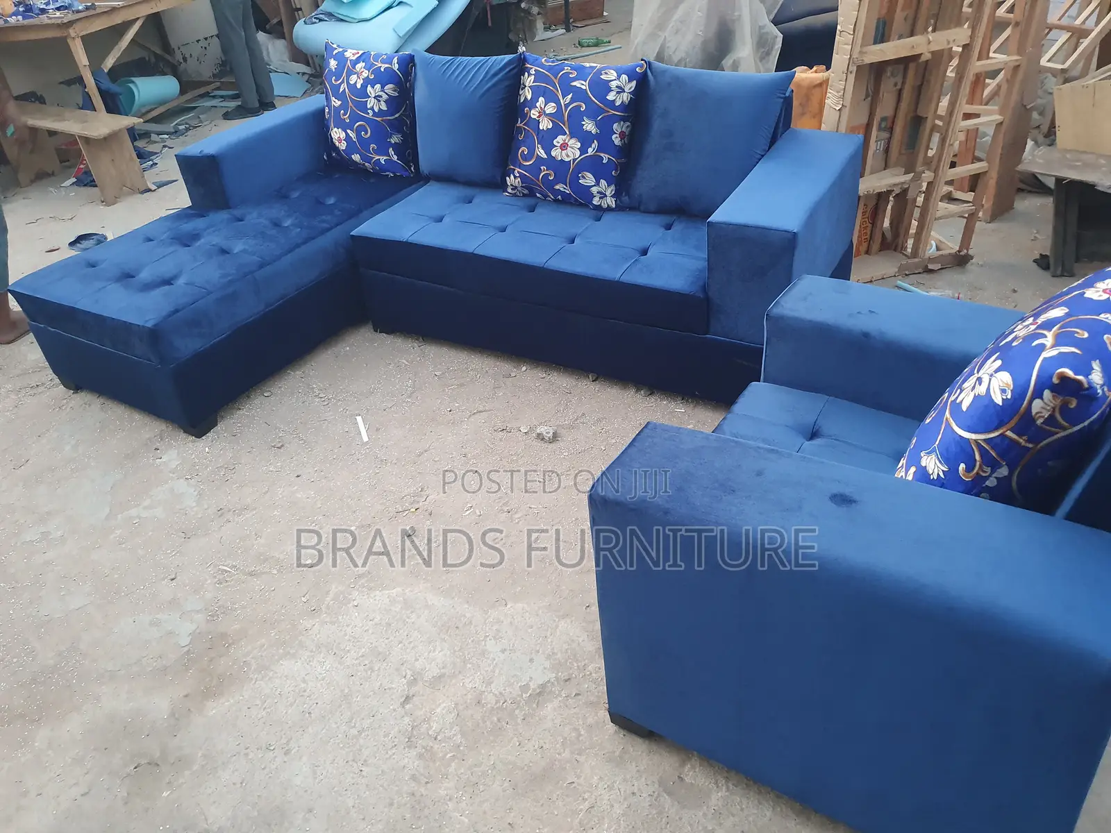 Quality Blue Sofa Lshap With Single Seater