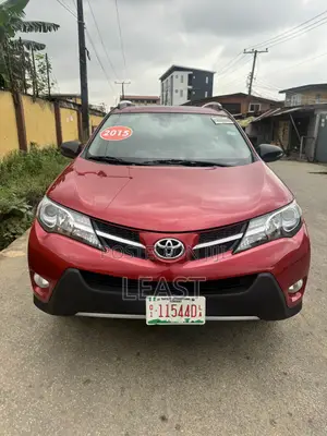 Toyota RAV4 Limited 4dr SUV (2.5L 4cyl 6A) 2015 Red