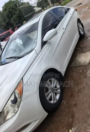 Hyundai Sonata 2012 White