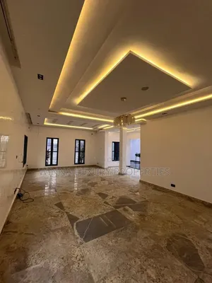 8bdrm Mansion in Guzape for rent