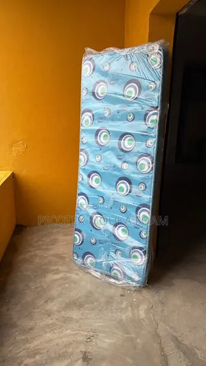 75x30x4 Inches Mouka Comfy 60kg