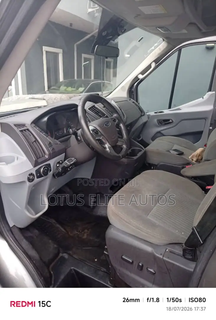 Ford Transit 2015 Grey
