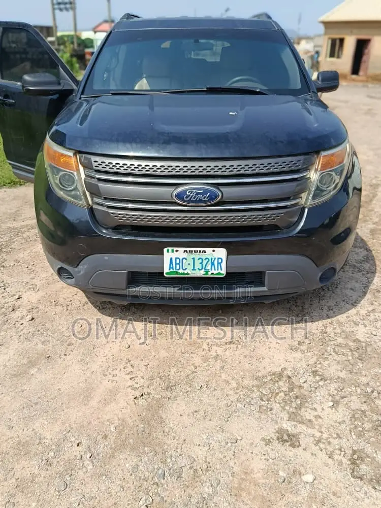 Ford Explorer 2013 Black