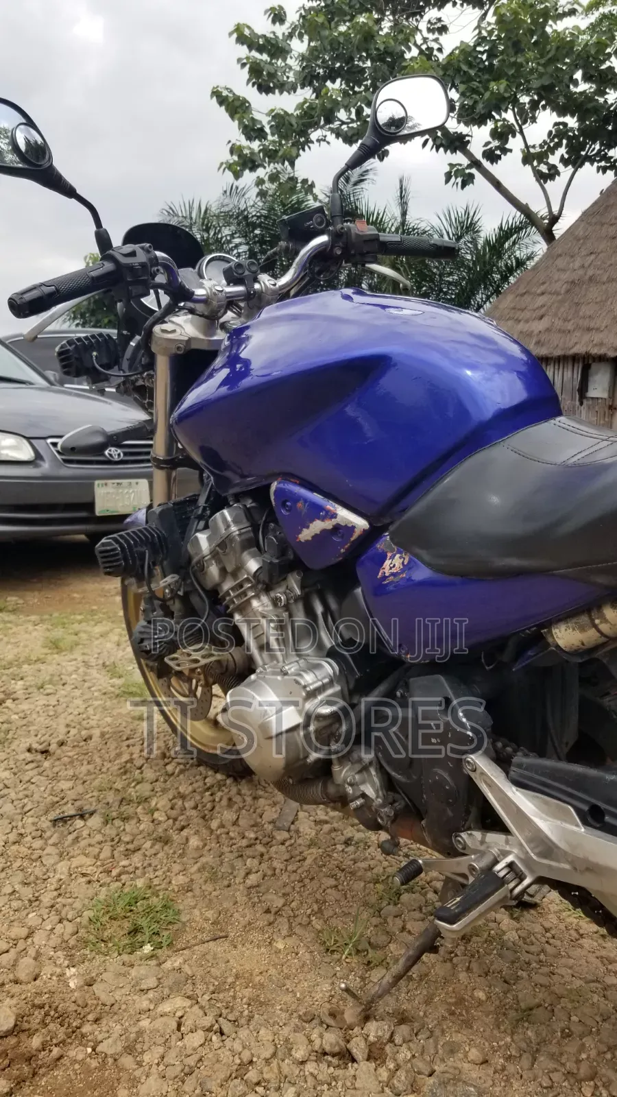 Honda CB 2005 Blue