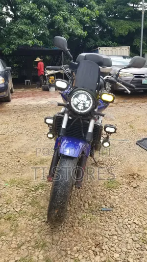 Honda CB 2005 Blue