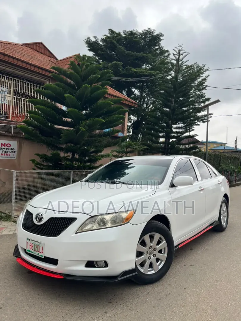 Toyota Camry 2008 White