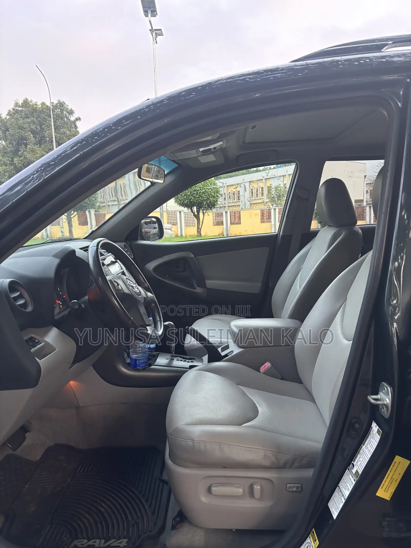 Toyota RAV4 2010 Blue
