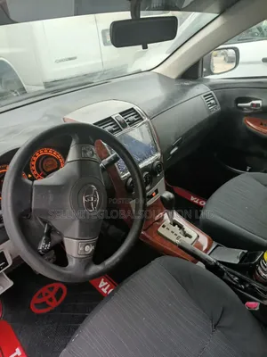 Toyota Corolla 2012 Gray