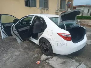 Toyota Corolla 2014 White