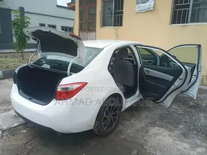Toyota Corolla 2014 White