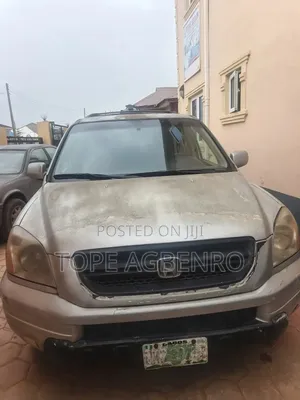 Honda Pilot 2005 Silver