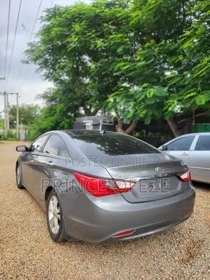 Hyundai Sonata 2012 Gray