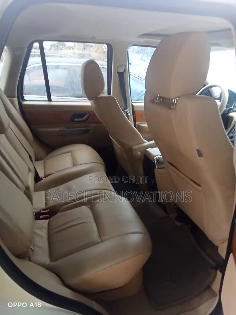 Range Rover Available for Hire