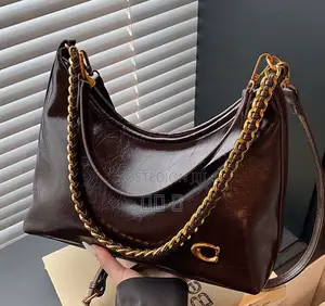 New Model Hand-Held French-Style Oil Wax Leather Shoulder Bag