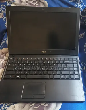 Laptop Dell Latitude 3330 8GB Intel Core i5 SSD 500GB