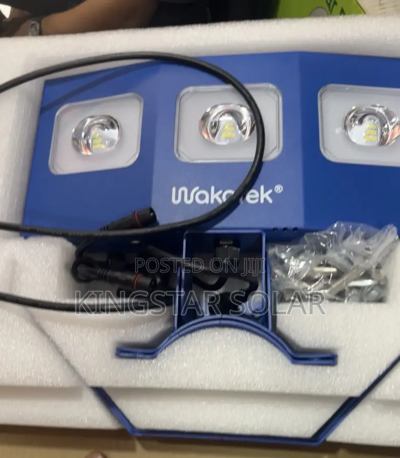 Wakatek 300w Solar Flood Light