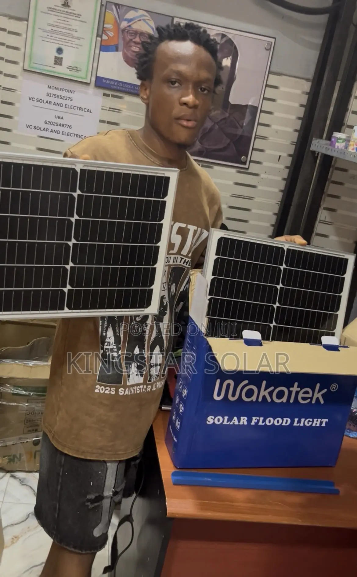 Wakatek 300w Solar Flood Light