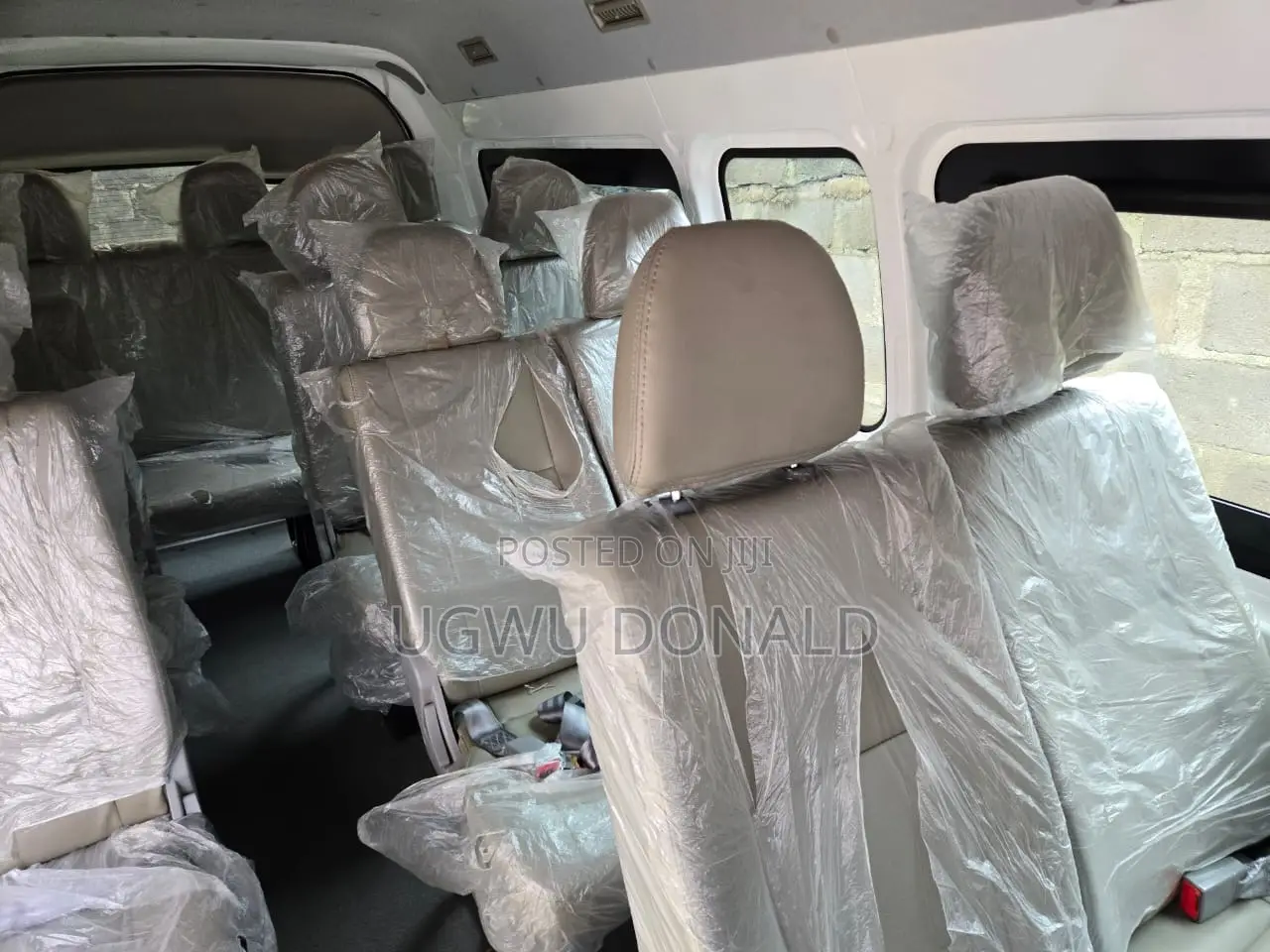 Toyota HiAce 2018 White