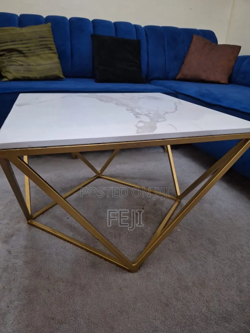 L Shaped Chair N Table