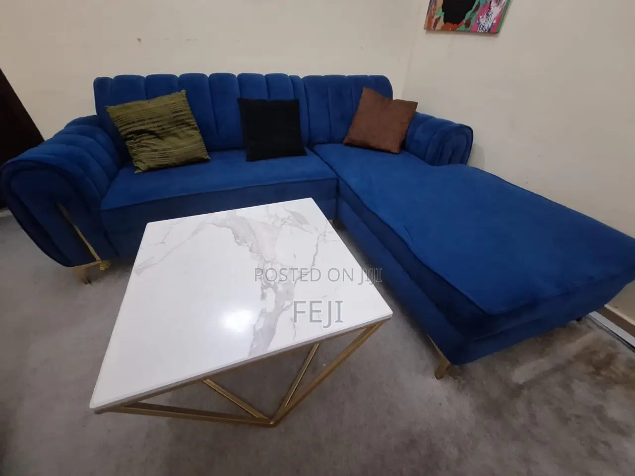 L Shaped Chair N Table