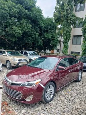 Toyota Avalon 2015 Brown