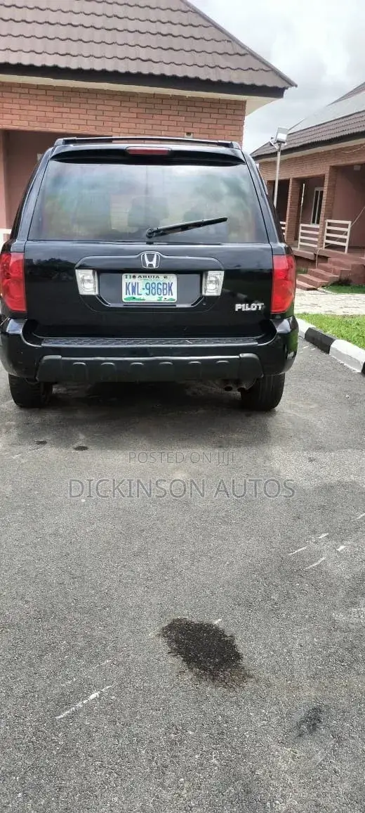 Honda Pilot 2005 Black