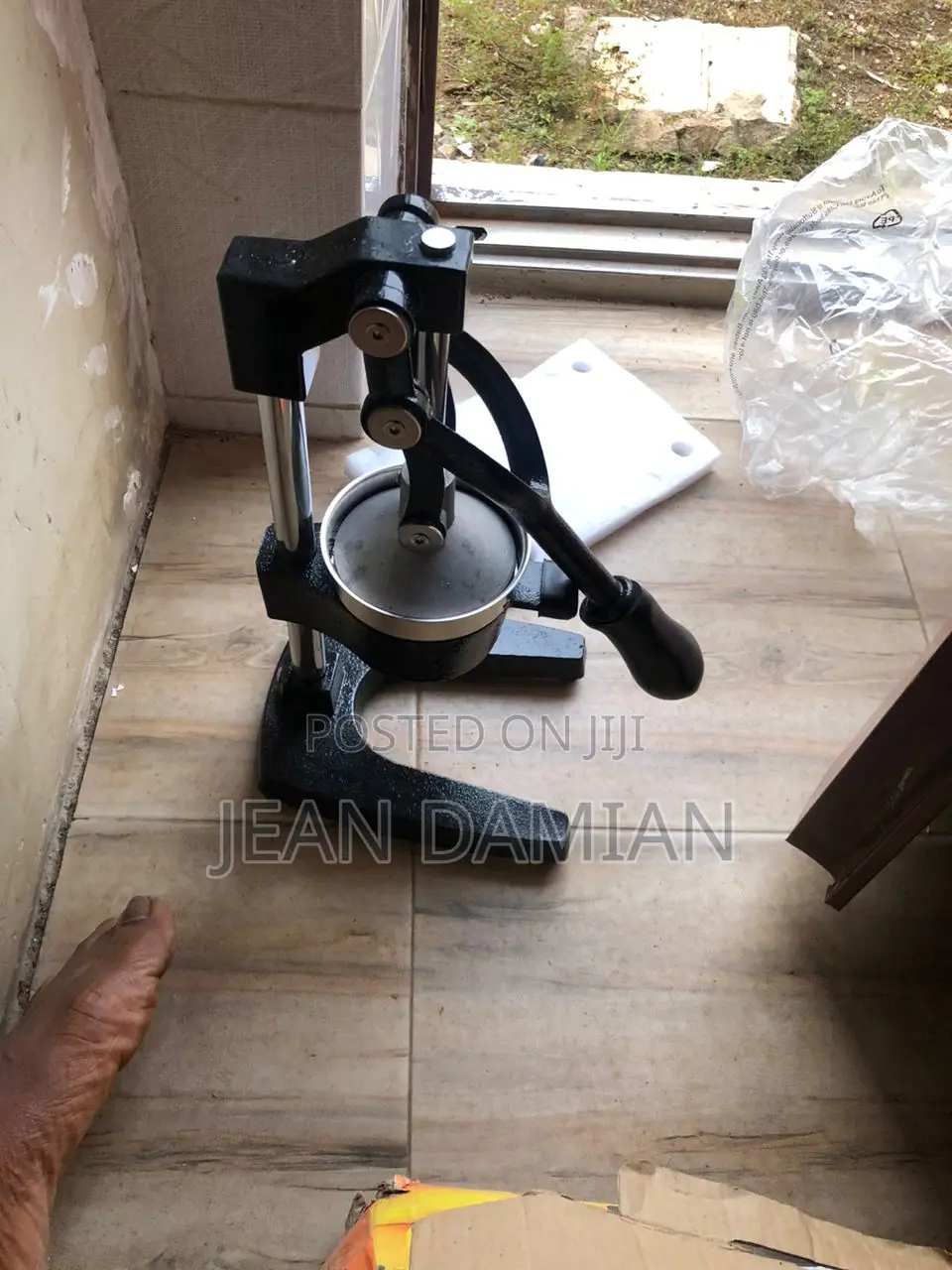 Manual Hand Juicer