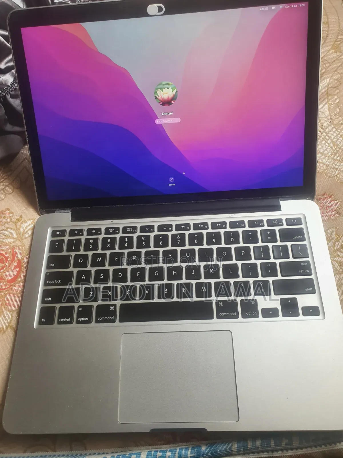 Laptop Apple MacBook Pro 2015 8GB Intel Core i5 SSD 256GB