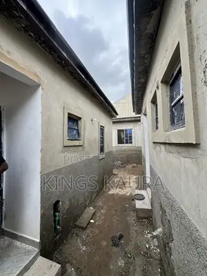 1bdrm Bungalow in Lugbe District for rent