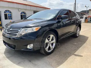 Toyota Venza LE 2010 Black