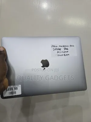 Laptop Apple MacBook Pro 2020 M1 8GB Apple M1 SSD 256GB