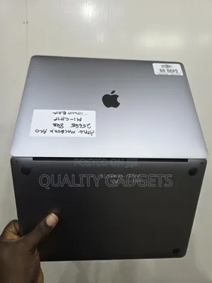 Laptop Apple MacBook Pro 2020 M1 8GB Apple M1 SSD 256GB