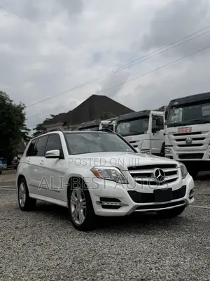 Mercedes-Benz GLK-Class 350 4MATIC 2013 White