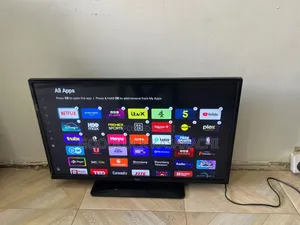 Bush 32 Inches Full Smart TV With Mirro Casting Free Netflix Acct