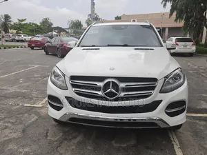 Mercedes-Benz GLE-Class 2017 White