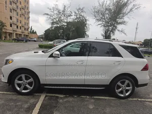 Mercedes-Benz GLE-Class 2017 White
