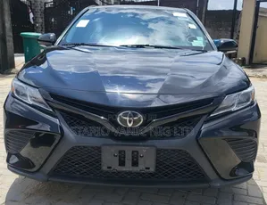Toyota Camry 2018 Black