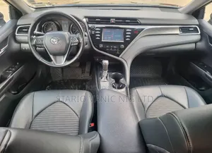 Toyota Camry 2018 Black