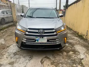 Toyota Highlander 2015 Silver