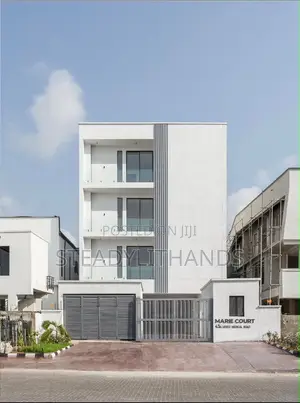 4bdrm Duplex in Chevron for sale